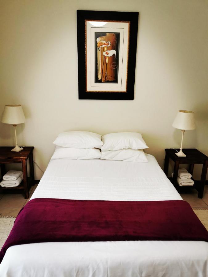 East Gate Rest Camp Apartment Buitepos Ngoại thất bức ảnh